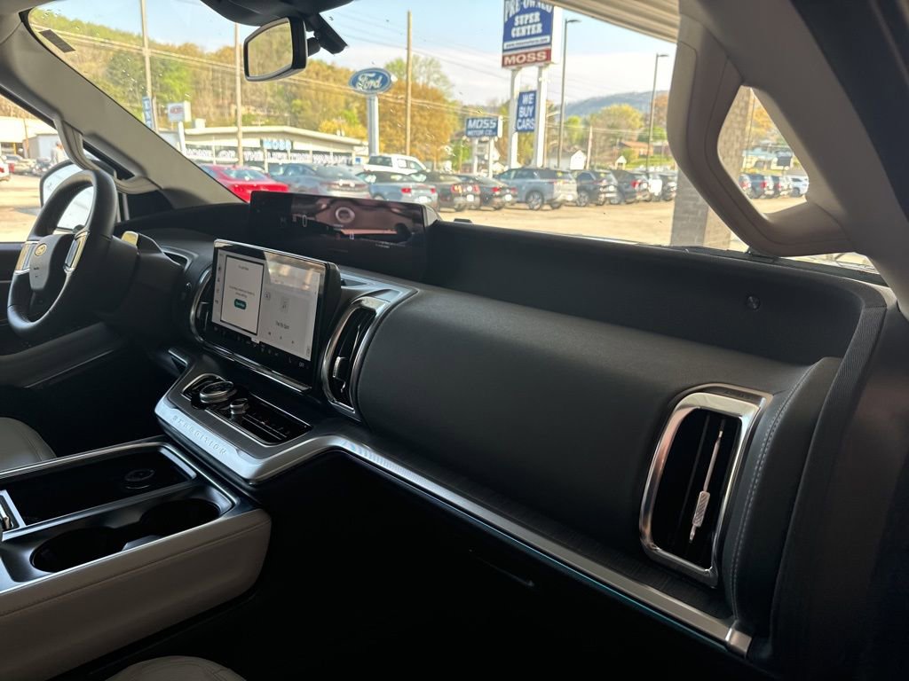 New 2026 Ford Expedition Max Platinum w/ Platinum Ultimate Package image 22