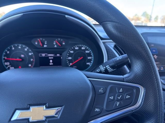 Used 2024 Chevrolet Malibu LT image 12