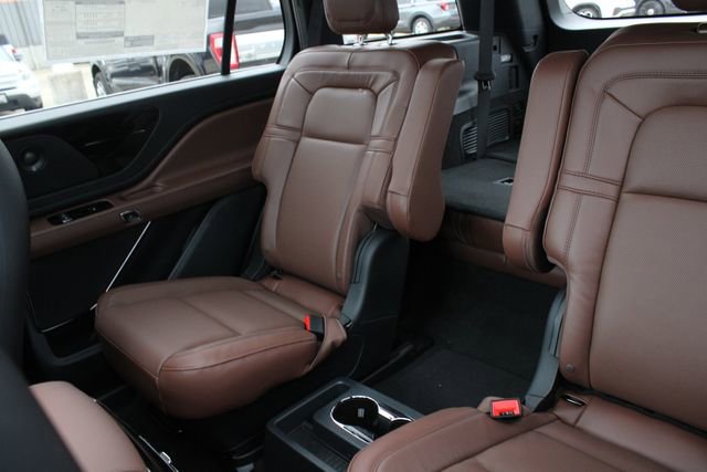 New 2026 Lincoln Aviator Reserve AWD/4WD image 50