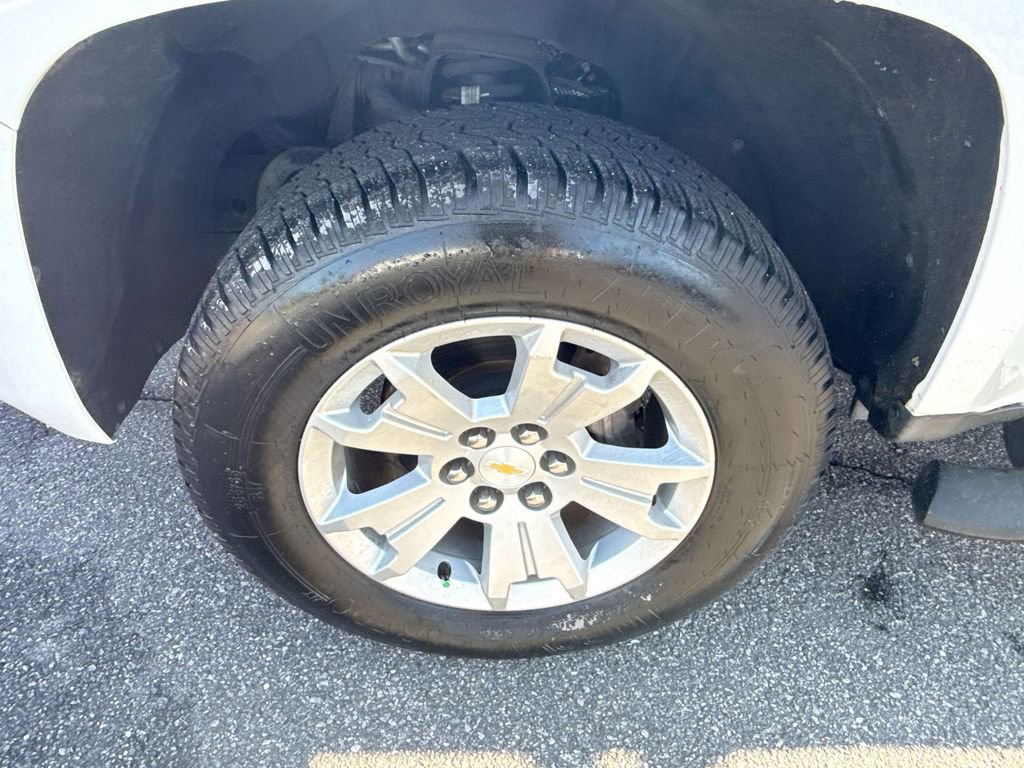 Used 2017 Chevrolet Colorado LT image 30