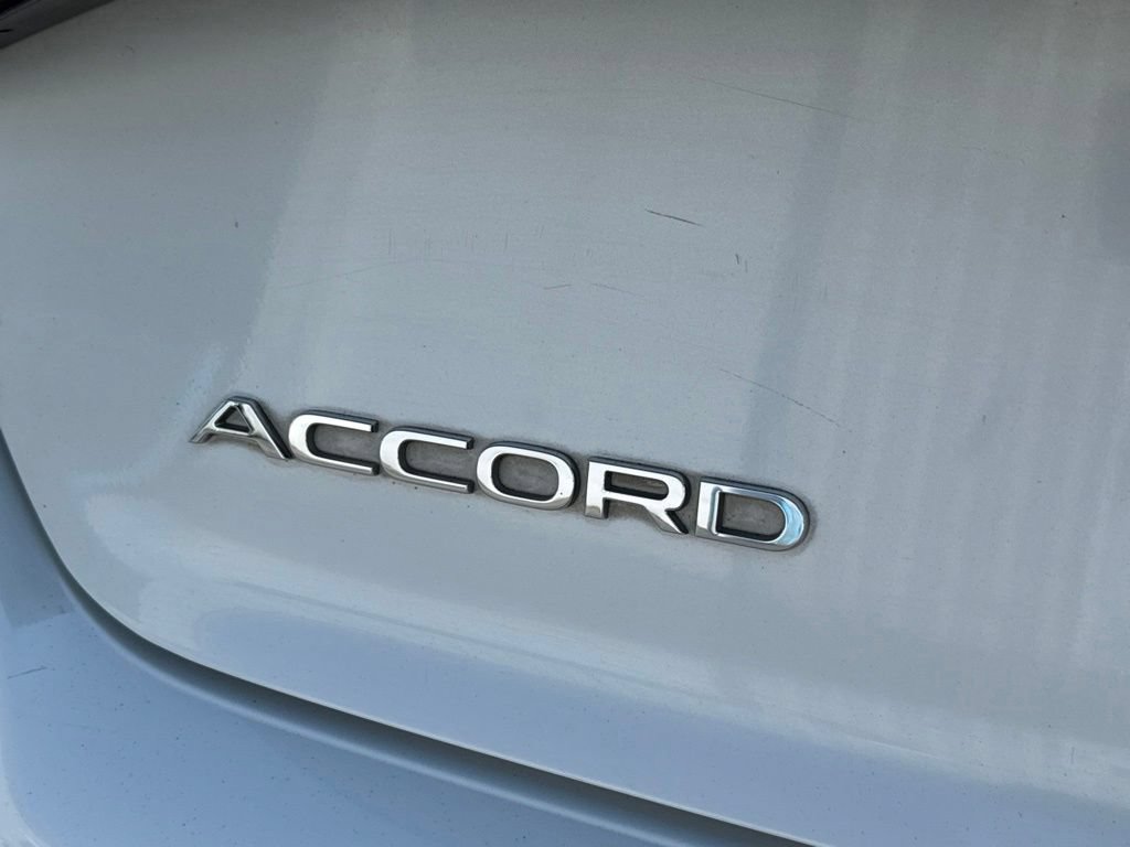 Used 2024 Honda Accord Sport image 11
