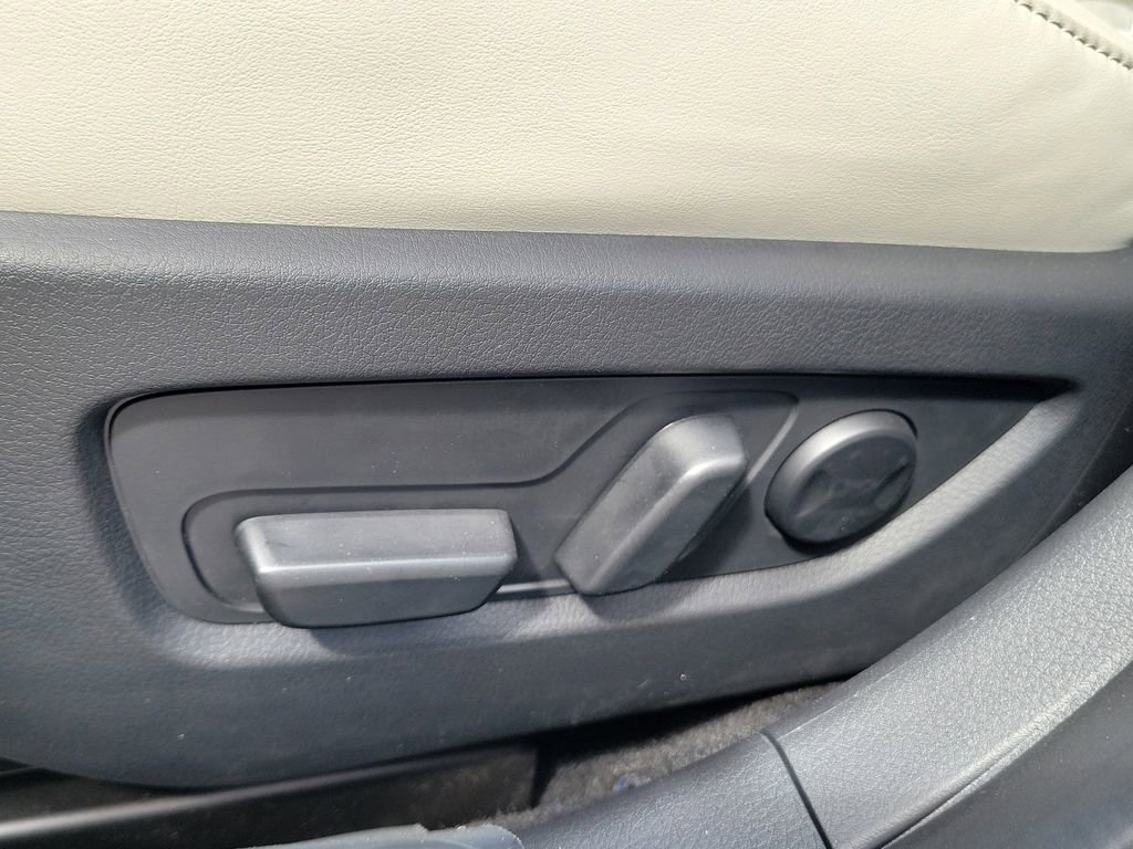 New 2026 MAZDA CX-30 2.5 Turbo w/ Premium Plus Pkg image 18