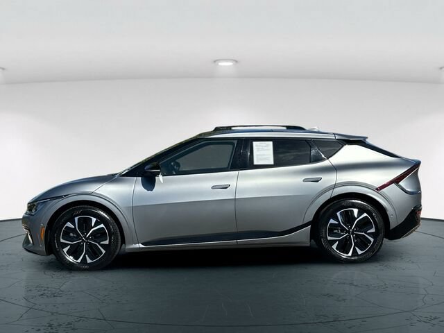Used 2024 Kia EV6 GT-Line w/ GT-Line White Seat Package RWD image 3