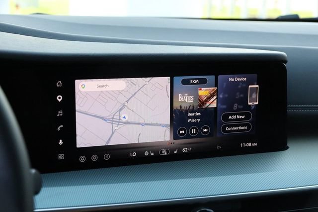 Certified 2025 Nissan Murano SL w/ Cargo Package AWD/4WD image 18