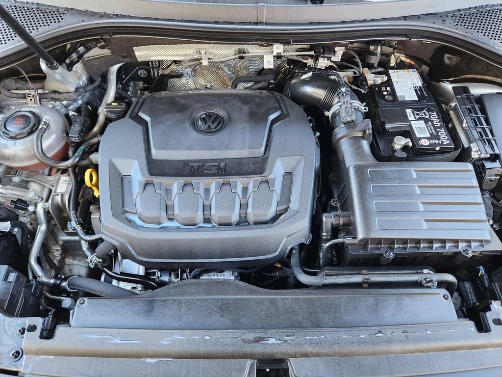 Certified 2024 Volkswagen Tiguan SE image 17