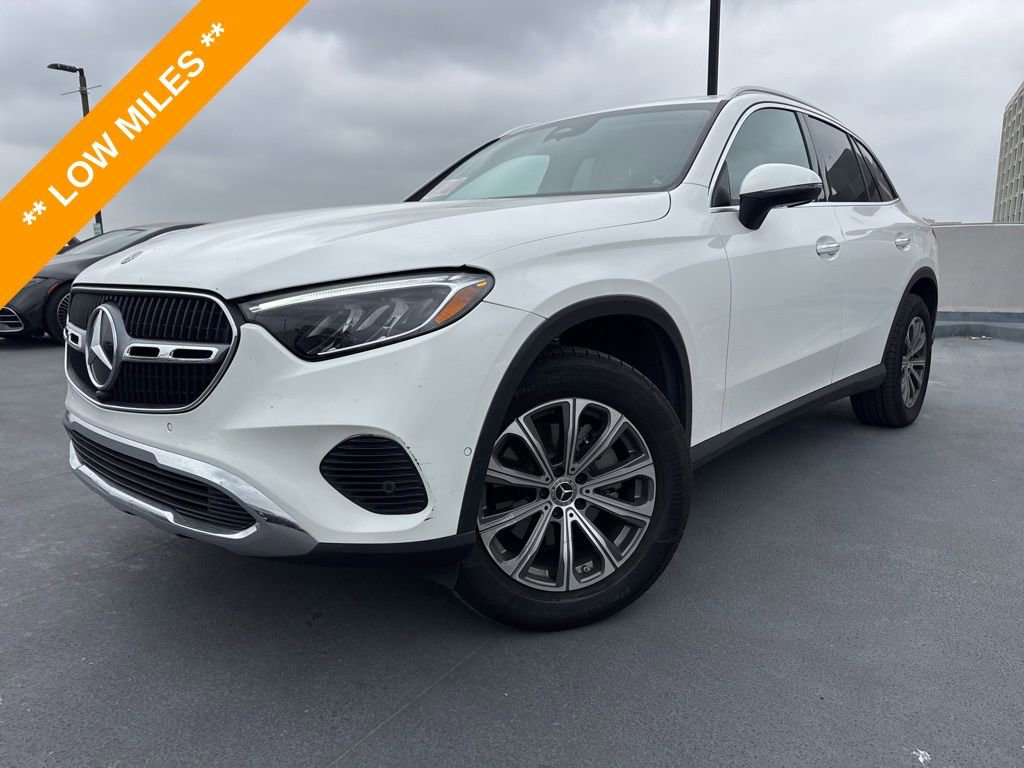 Certified 2023 Mercedes-Benz GLC 300 image 1