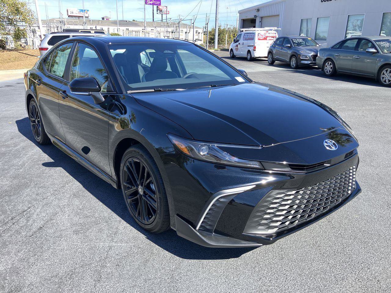 New 2026 Toyota Camry SE image 7