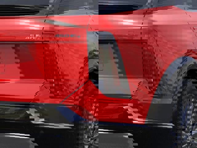 New 2025 Cadillac Optiq Sport 2 w/ LPO, Floor Liner Package image 11