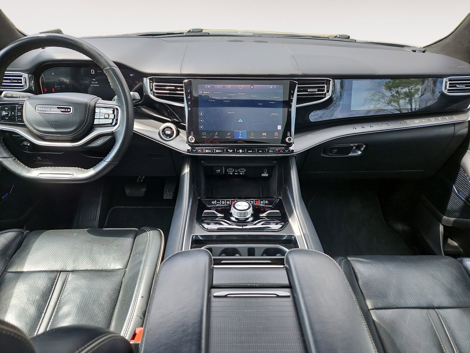 Used 2024 Jeep Grand Wagoneer Series II w/ Quick Order Packagew 28T image 10