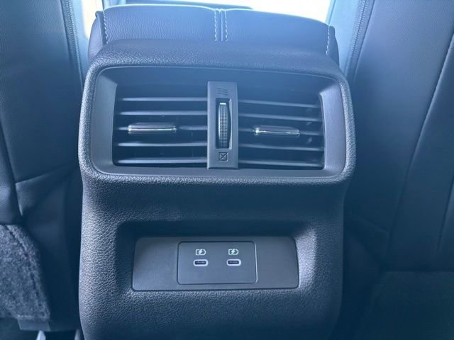 New 2026 Nissan Murano SV image 17