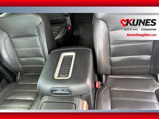 Used 2020 GMC Yukon XL Denali w/ Denali Ultimate Package AWD/4WD image 14