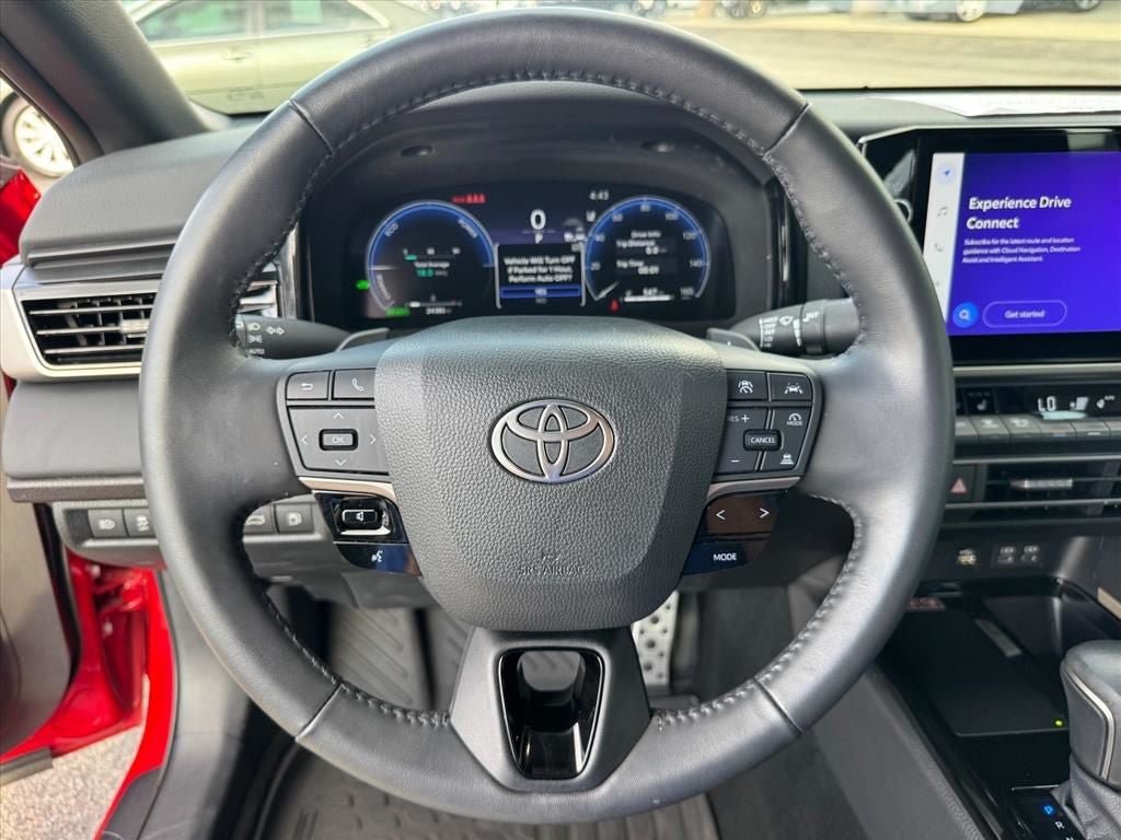Used 2025 Toyota Camry XSE FWD image 22