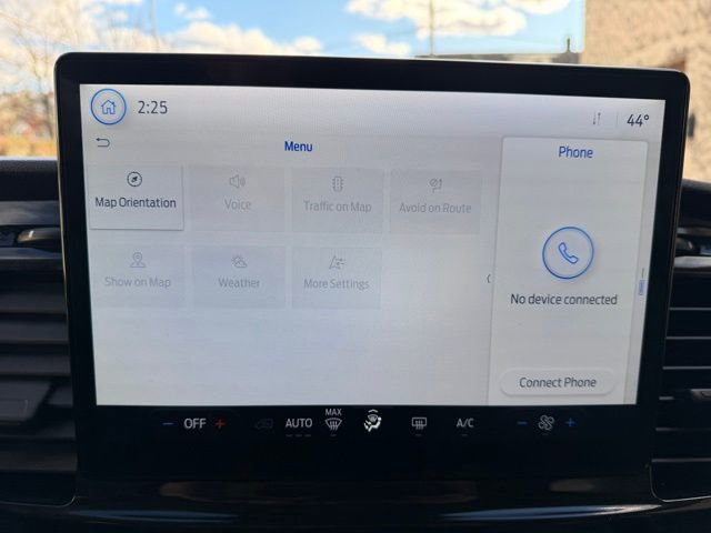 Used 2023 Ford Transit 350 XLT image 38