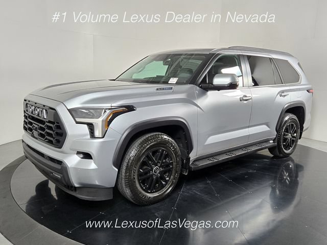 Used 2024 Toyota Sequoia SR5 w/ SR5 Premium Package AWD/4WD video 2