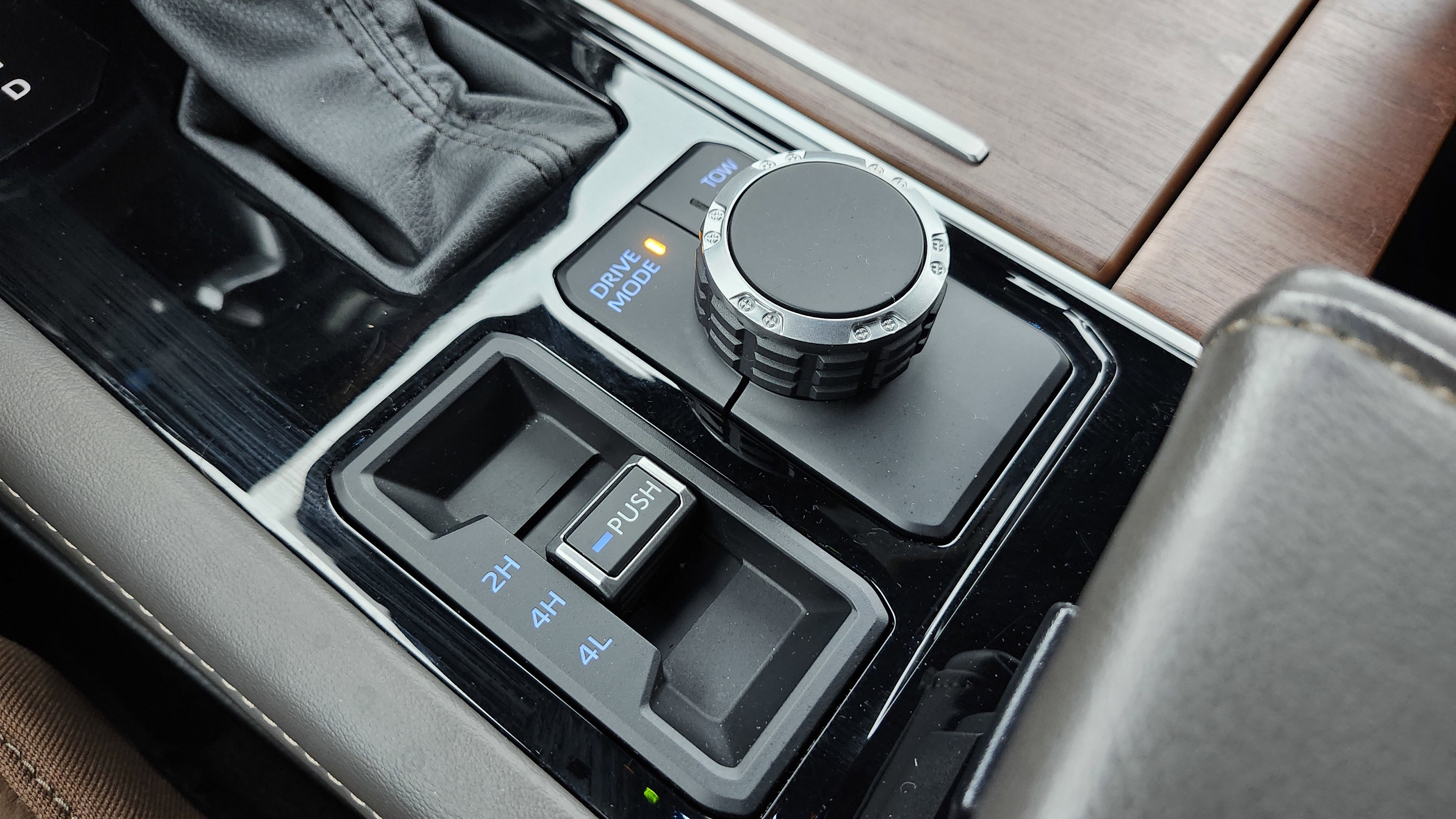 Used 2024 Toyota Tundra 1794 Edition image 11