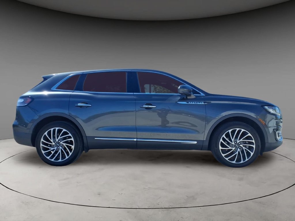 Used 2020 Lincoln Nautilus Reserve w/ Cargo Utility Package AWD/4WD image 9