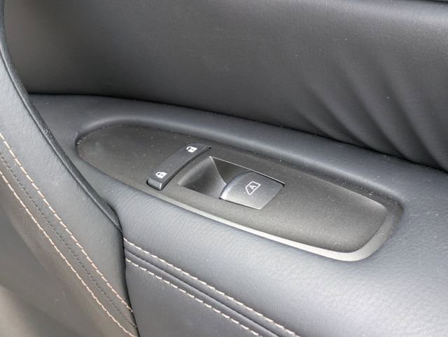 Used 2024 Nissan Armada Platinum w/ Captain's Chairs Package image 37