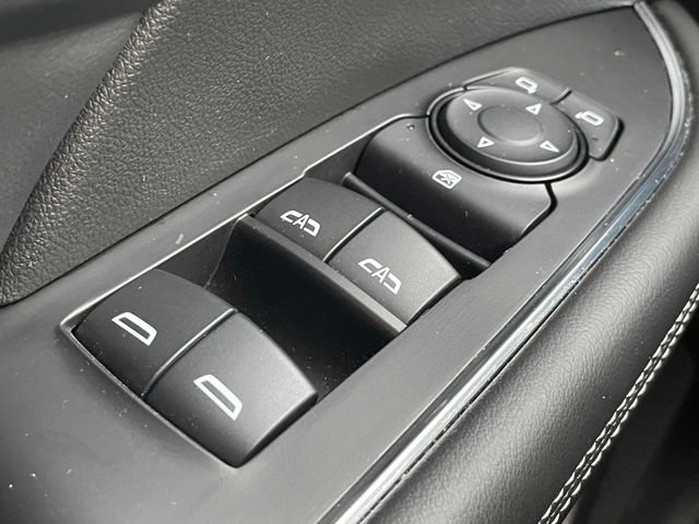 Used 2023 Buick Envision Avenir FWD image 19