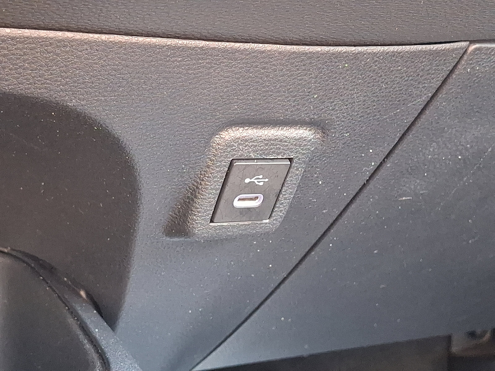 Certified 2024 Toyota Corolla LE image 24