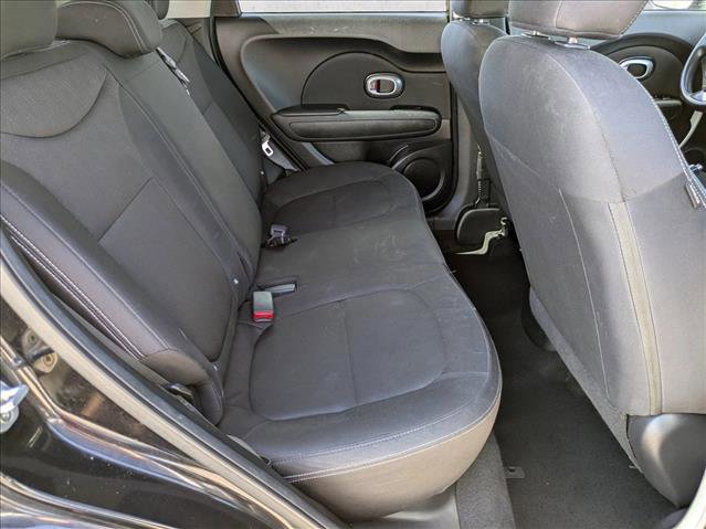 Used 2015 Kia Soul image 18