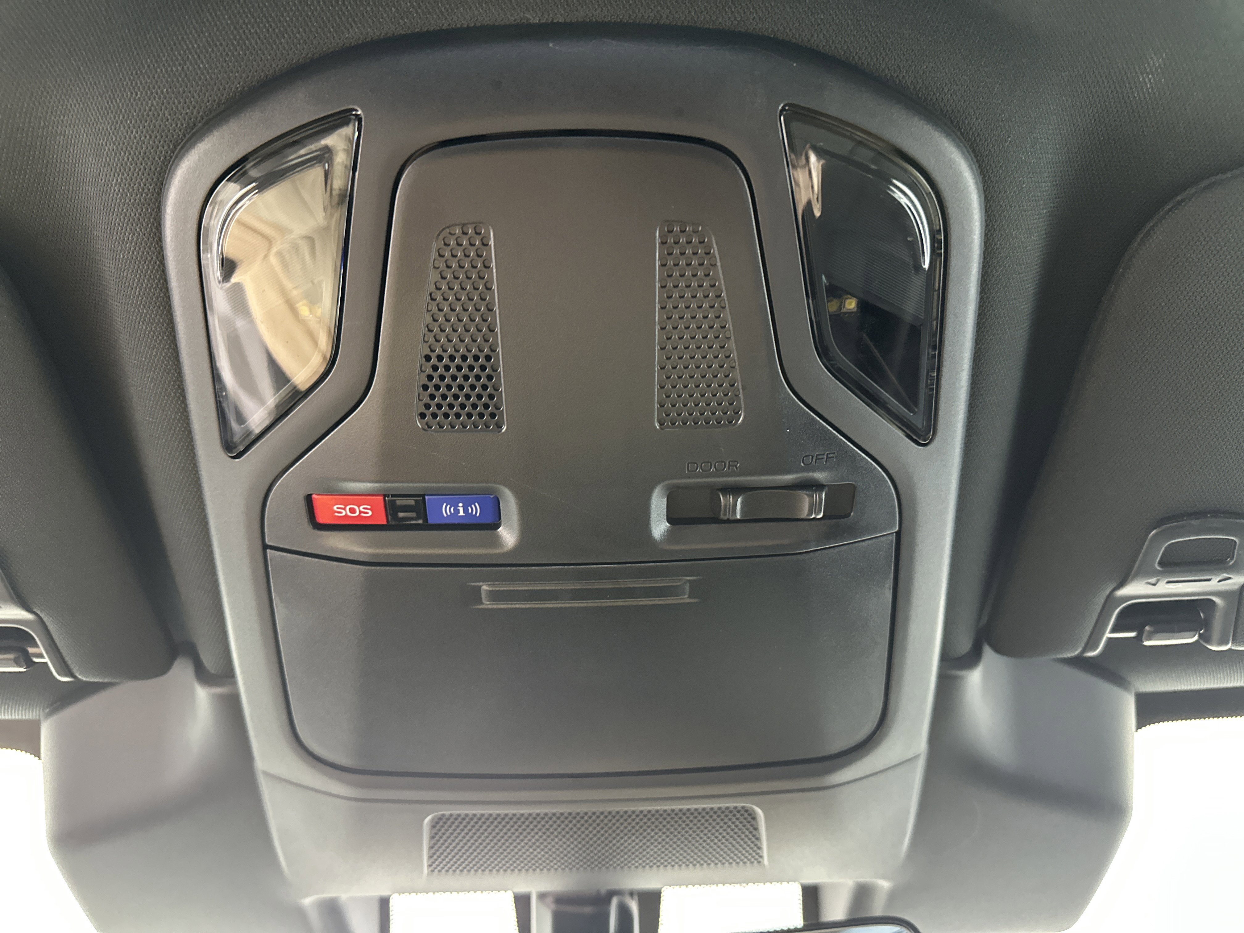 Used 2025 Subaru Outback Wilderness image 32