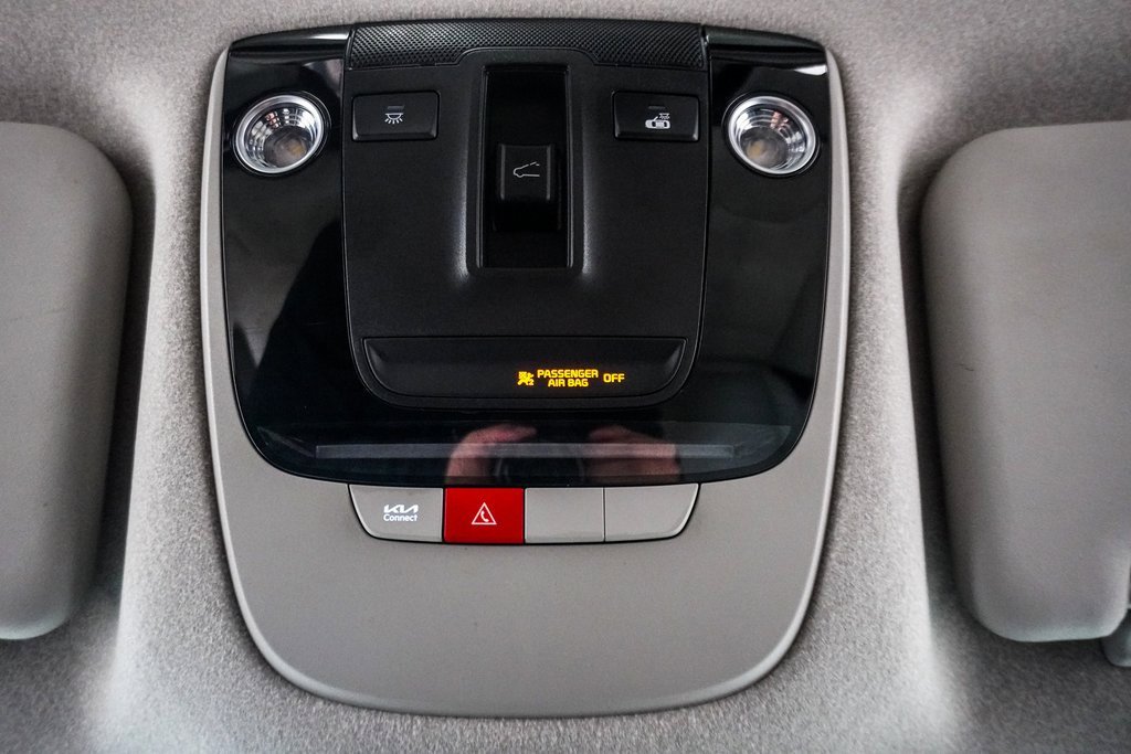 Used 2023 Kia Niro EX Touring image 30