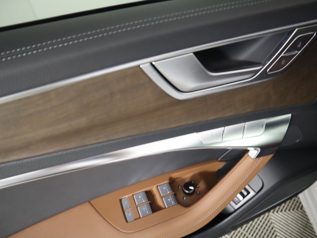 Used 2025 Audi A6 Premium Plus w/ Premium Plus Package image 25