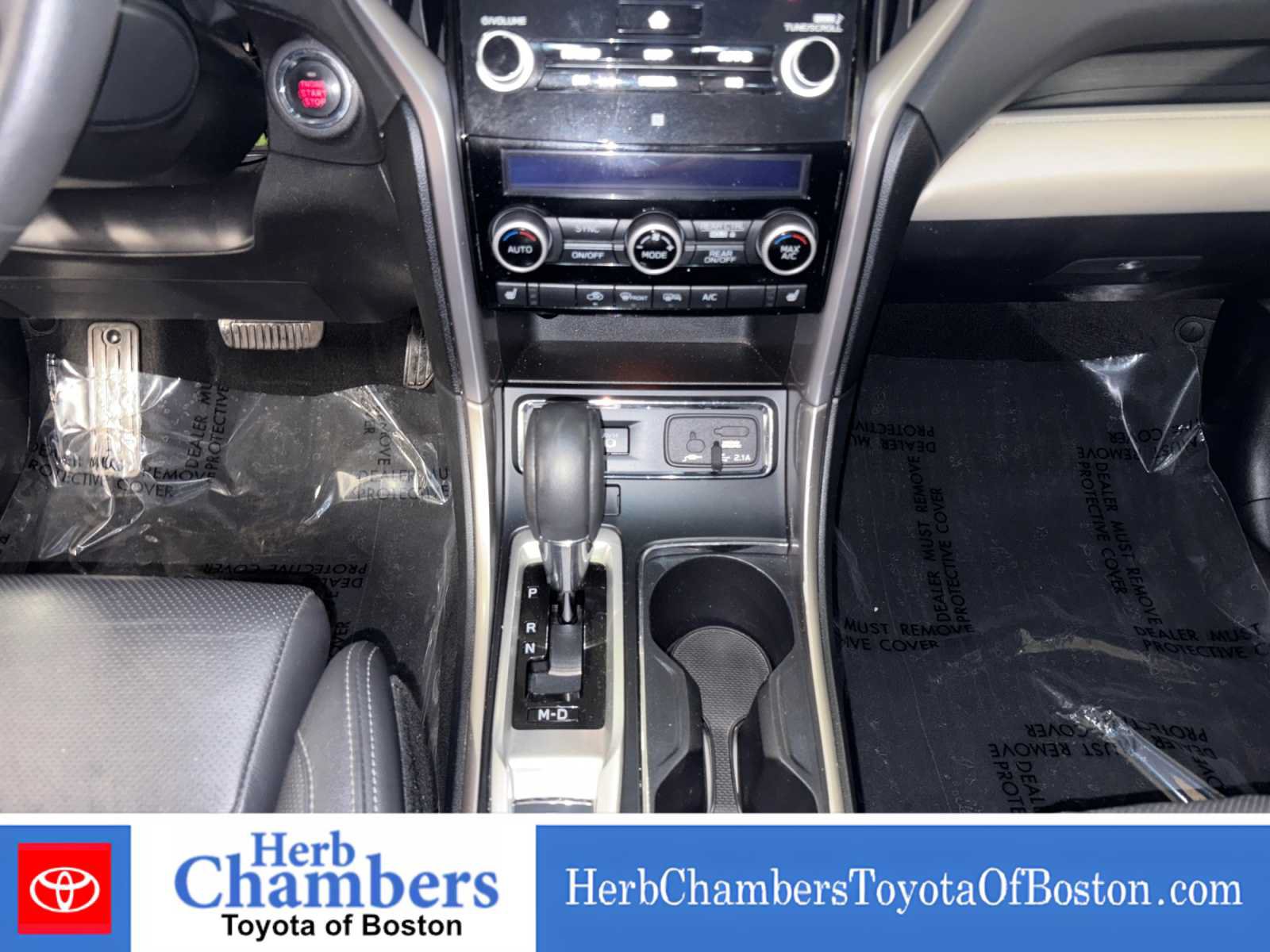 Used 2020 Subaru Ascent Limited w/ Technology Package AWD/4WD image 13
