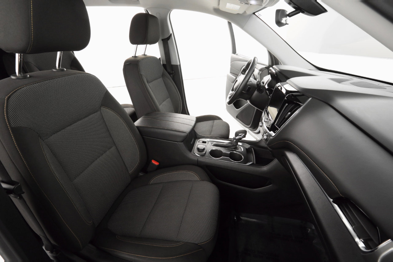 Used 2021 Chevrolet Traverse LT image 22