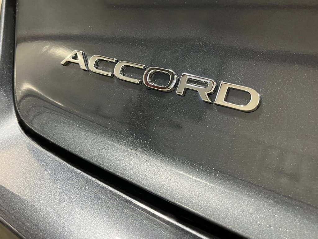 New 2025 Honda Accord SE image 5