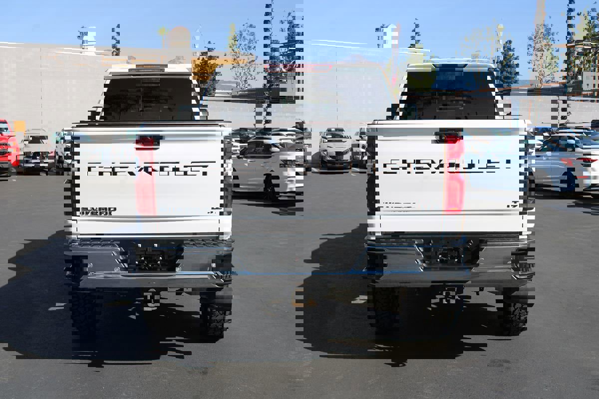 Used 2020 Chevrolet Silverado 2500 LTZ w/ LTZ Plus Package image 51