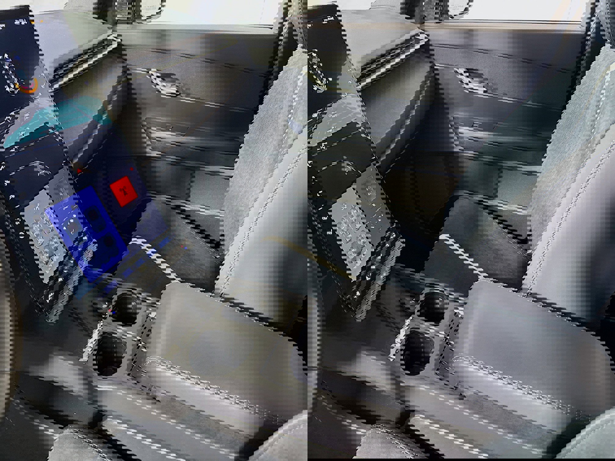 Used 2023 Fisker Ocean One image 25