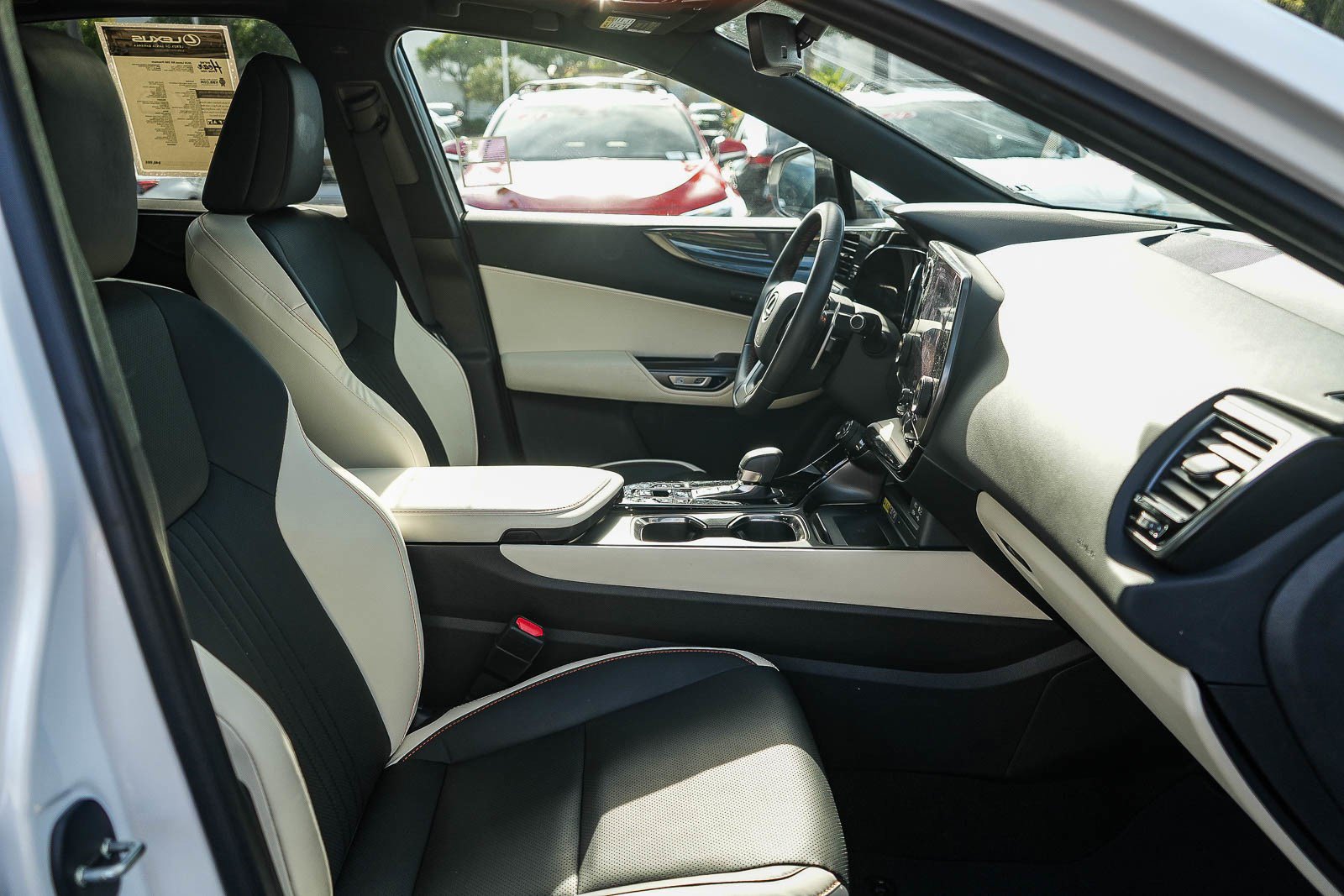 Used 2024 Lexus NX 350 AWD image 14