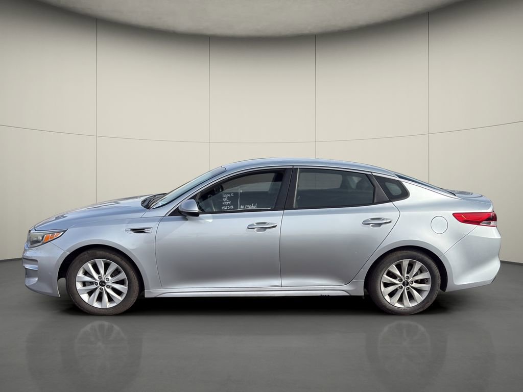 Used 2016 Kia Optima LX FWD image 4