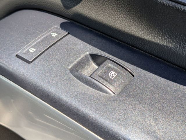 Used 2016 Chevrolet Silverado 1500 LT AWD/4WD image 34