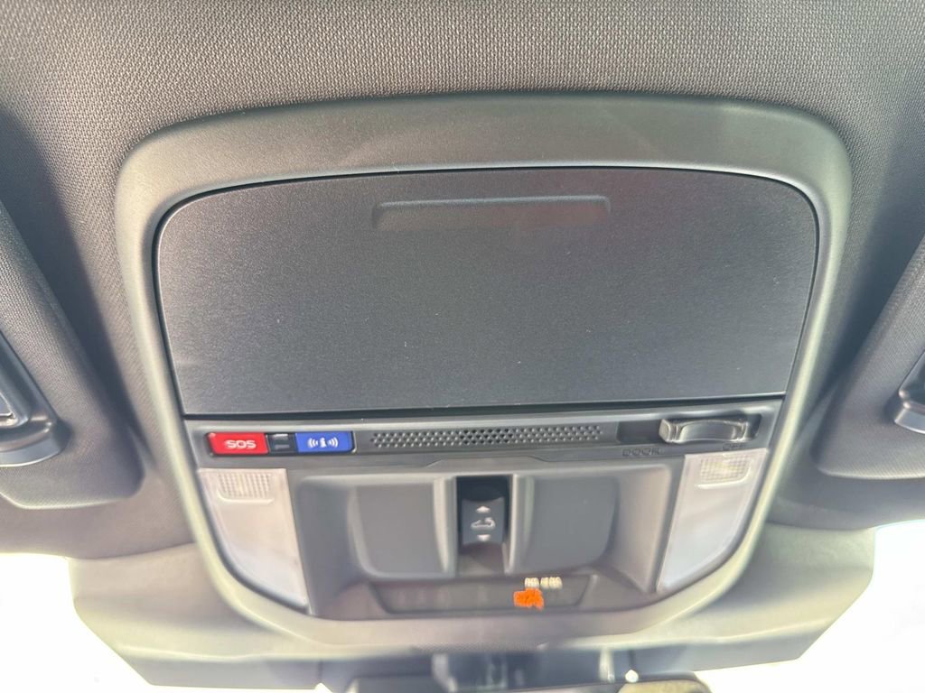 New 2025 Subaru Forester Premium image 39