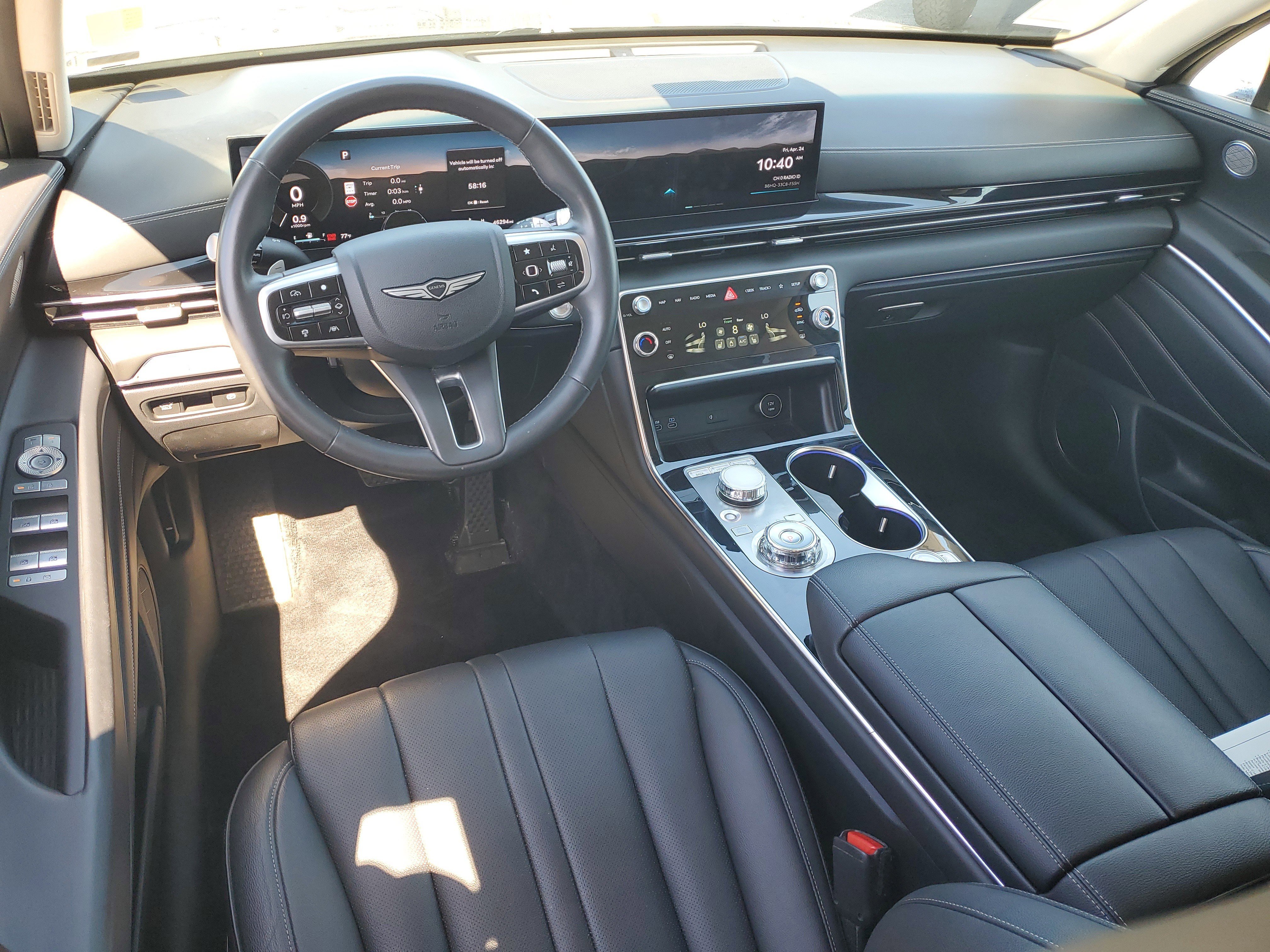 Used 2025 Genesis GV80 2.5T Standard AWD/4WD image 14