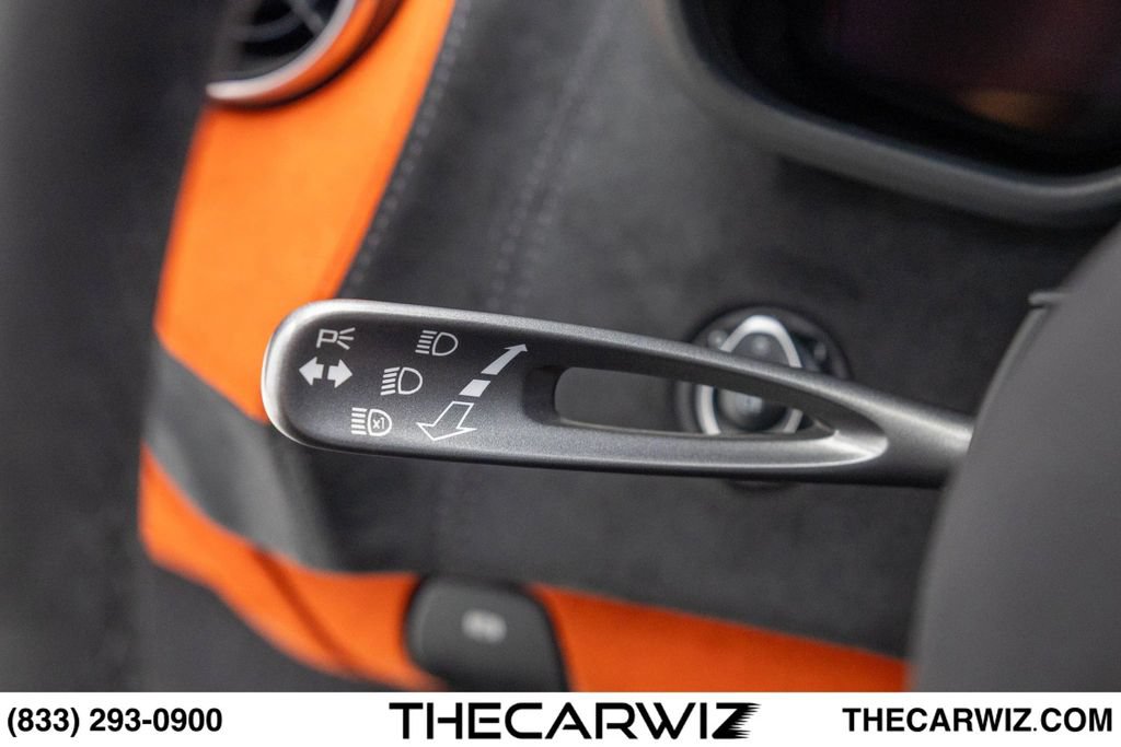 Used 2020 McLaren 600LT Spider RWD image 50