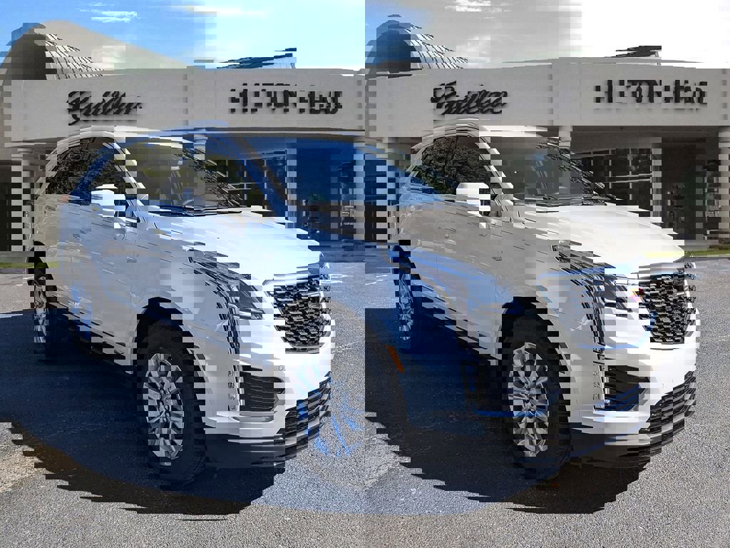 New 2026 Cadillac XT5 Luxury image 8