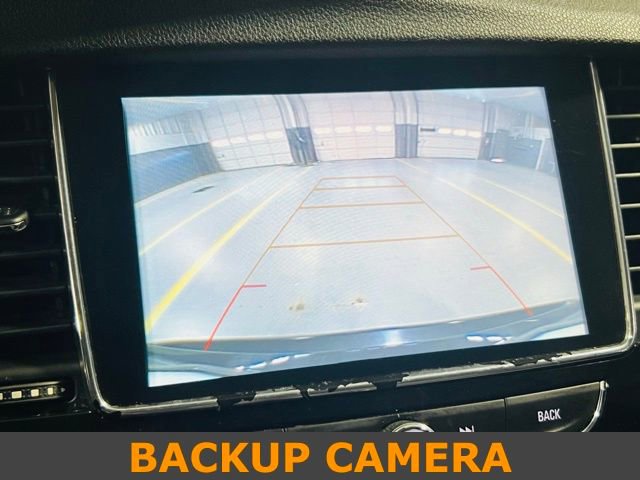 Used 2019 Buick Encore Sport Touring FWD image 7