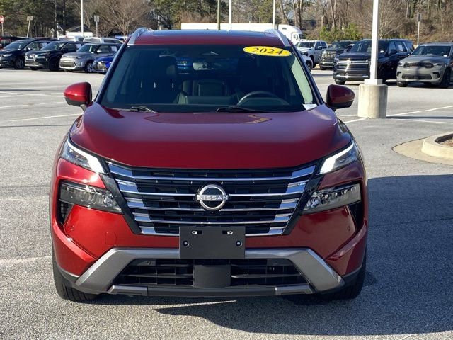 Used 2024 Nissan Rogue SL w/ SL Premium Package image 2