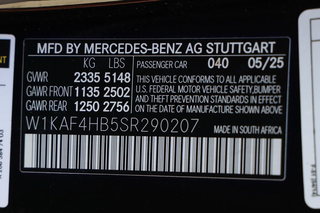 Used 2025 Mercedes-Benz C 300 4MATIC Sedan image 32