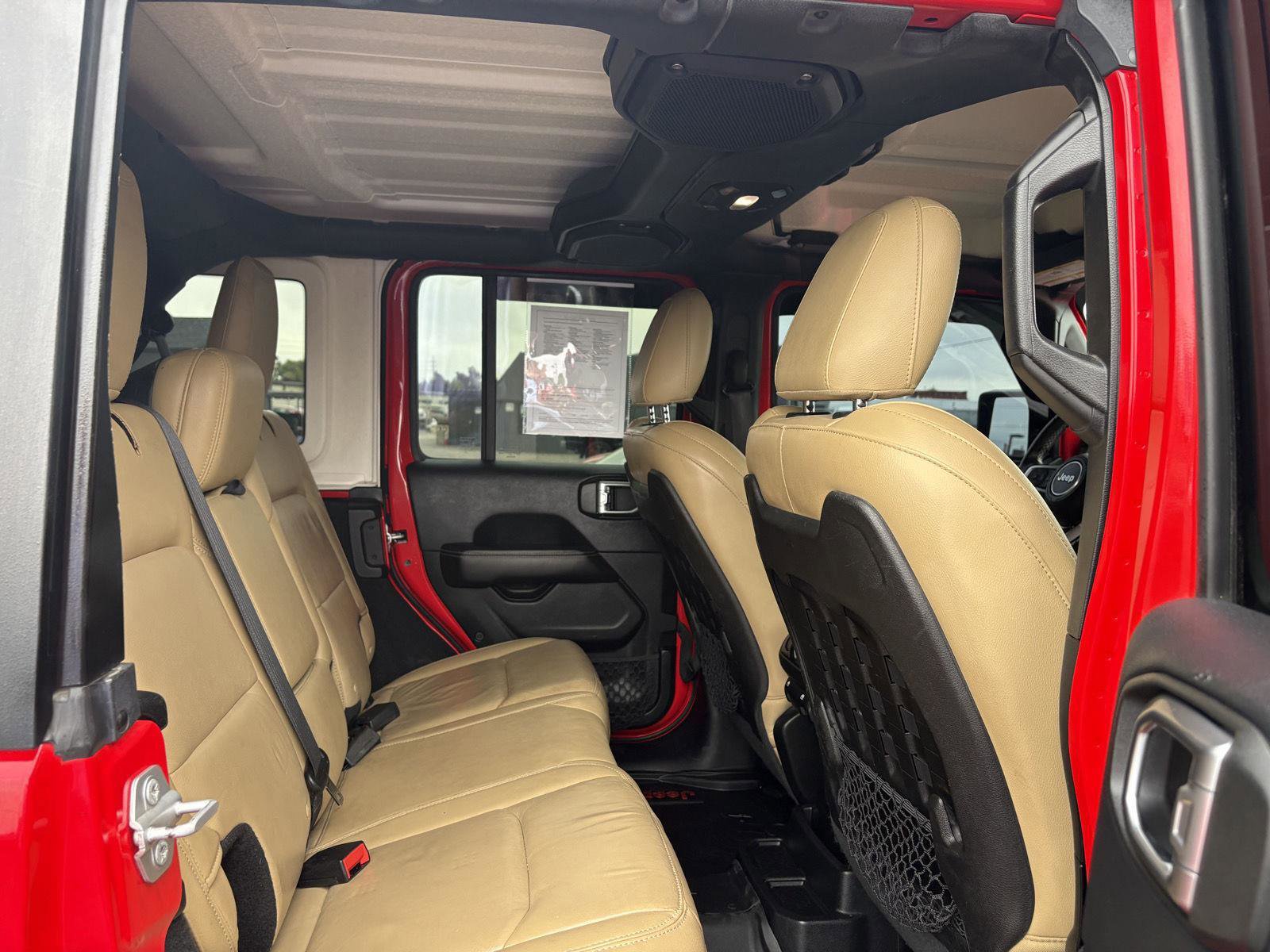 Used 2018 Jeep Wrangler Unlimited Rubicon AWD/4WD image 26