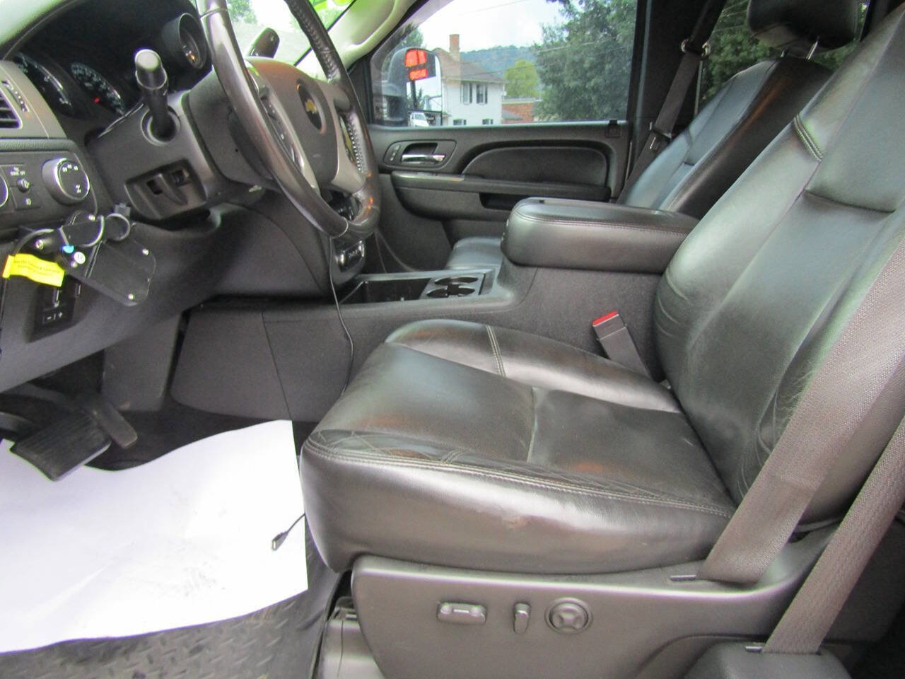 Used 2012 Chevrolet Silverado 2500 LTZ w/ LTZ Plus Package image 10