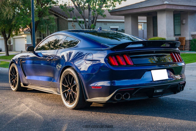 Used 2020 Ford Mustang Shelby GT350 w/ Technology Package image 6