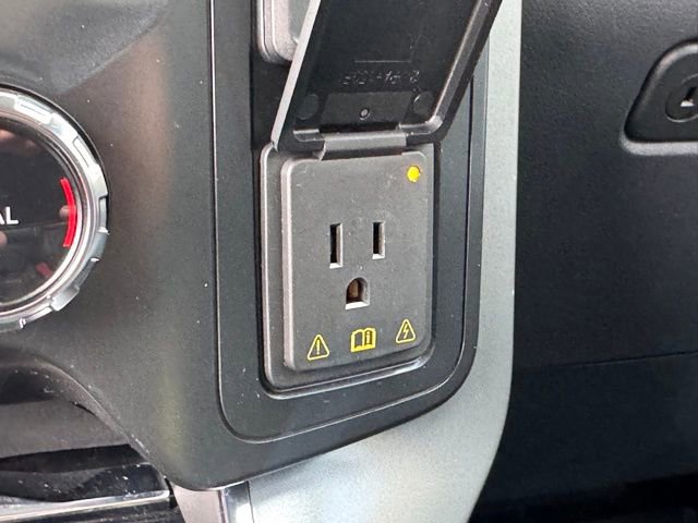 Used 2022 Ford F150 Lariat image 23