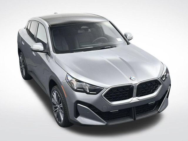 New 2026 BMW X2 xDrive28i w/ Technology Package AWD/4WD image 34