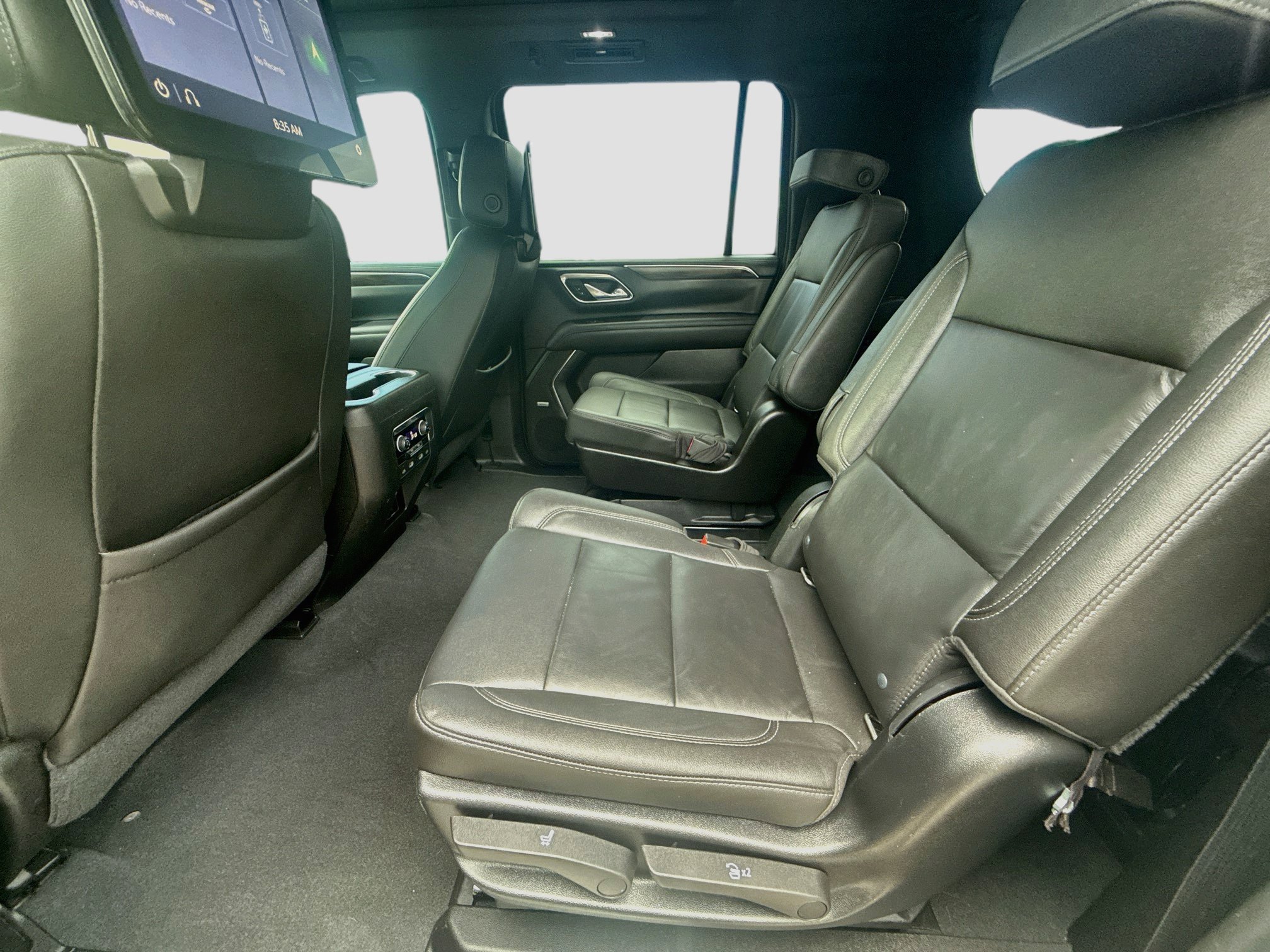 Used 2021 Chevrolet Suburban Z71 w/ Rear Media and Nav Package AWD/4WD image 23
