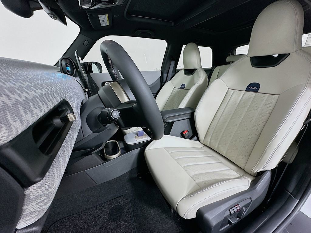 Certified 2025 MINI Cooper S image 16
