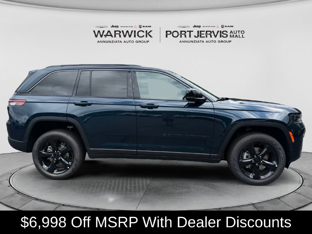 New 2026 Jeep Grand Cherokee Limited w/ Limited Altitude Package AWD/4WD image 6